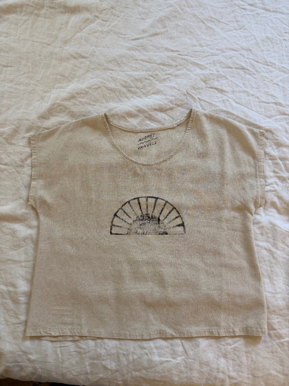 Aubrey Vanvels Linen Top